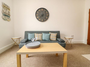 The Dukes Apartments, Flat 3
